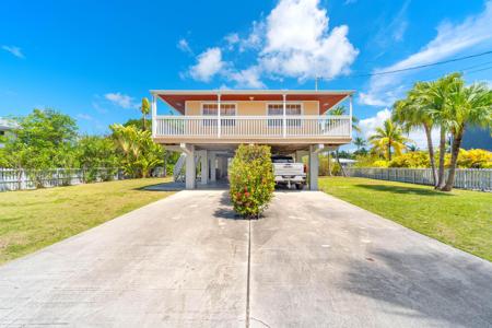 17137 W Bonita Lane