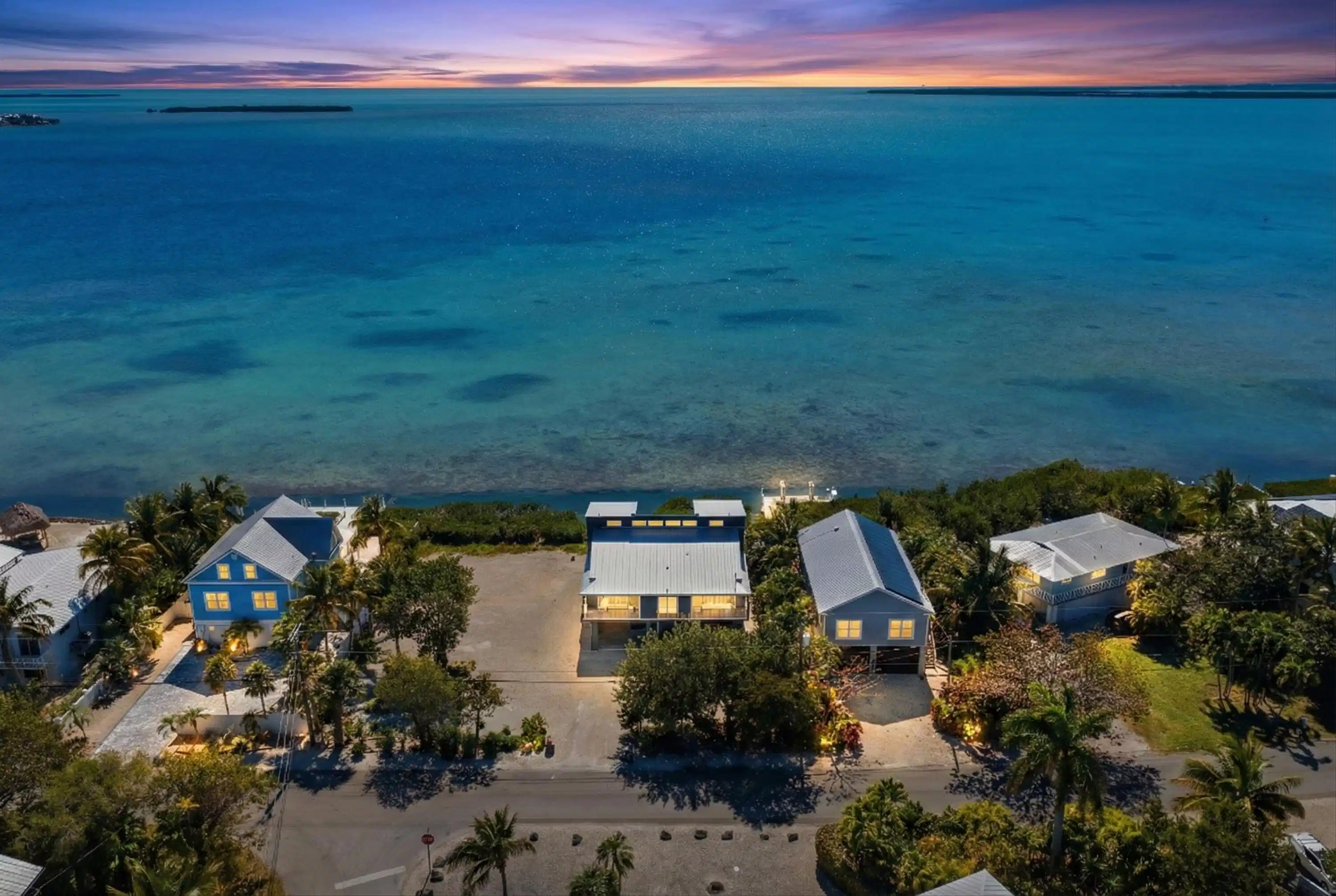 Image 1: 12 Twilight