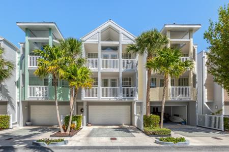 91 Seaside N Court