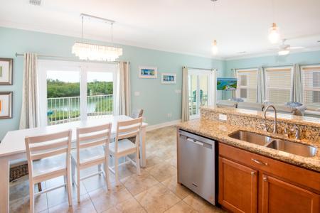 12555 Overseas Highway