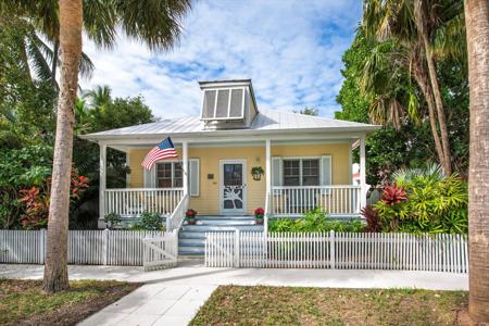 26 Spoonbill Way