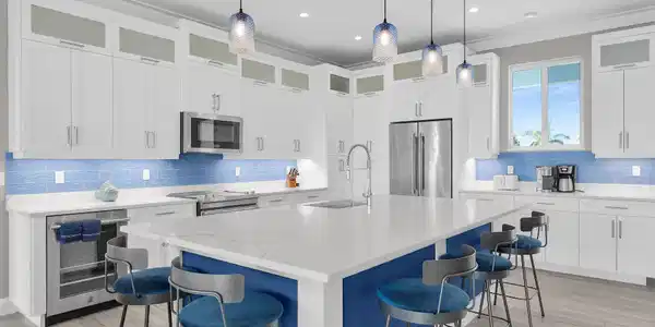 Image 2: Kitchen 3