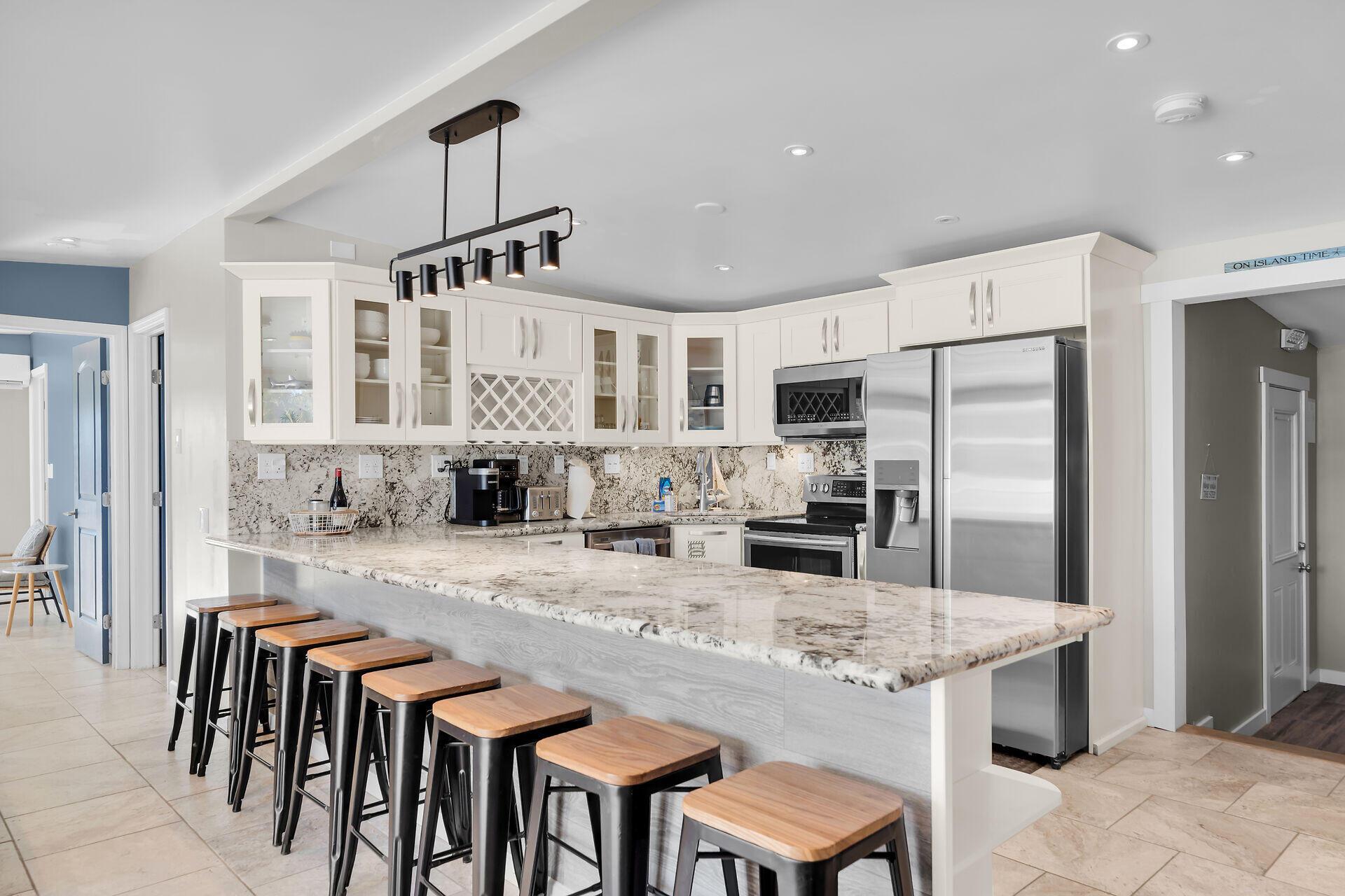 Image 2: Kitchen 2
