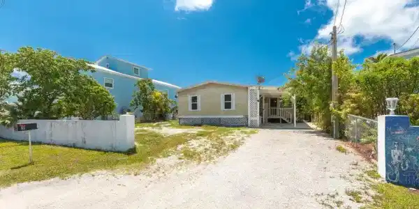 9 Boca Chica Road