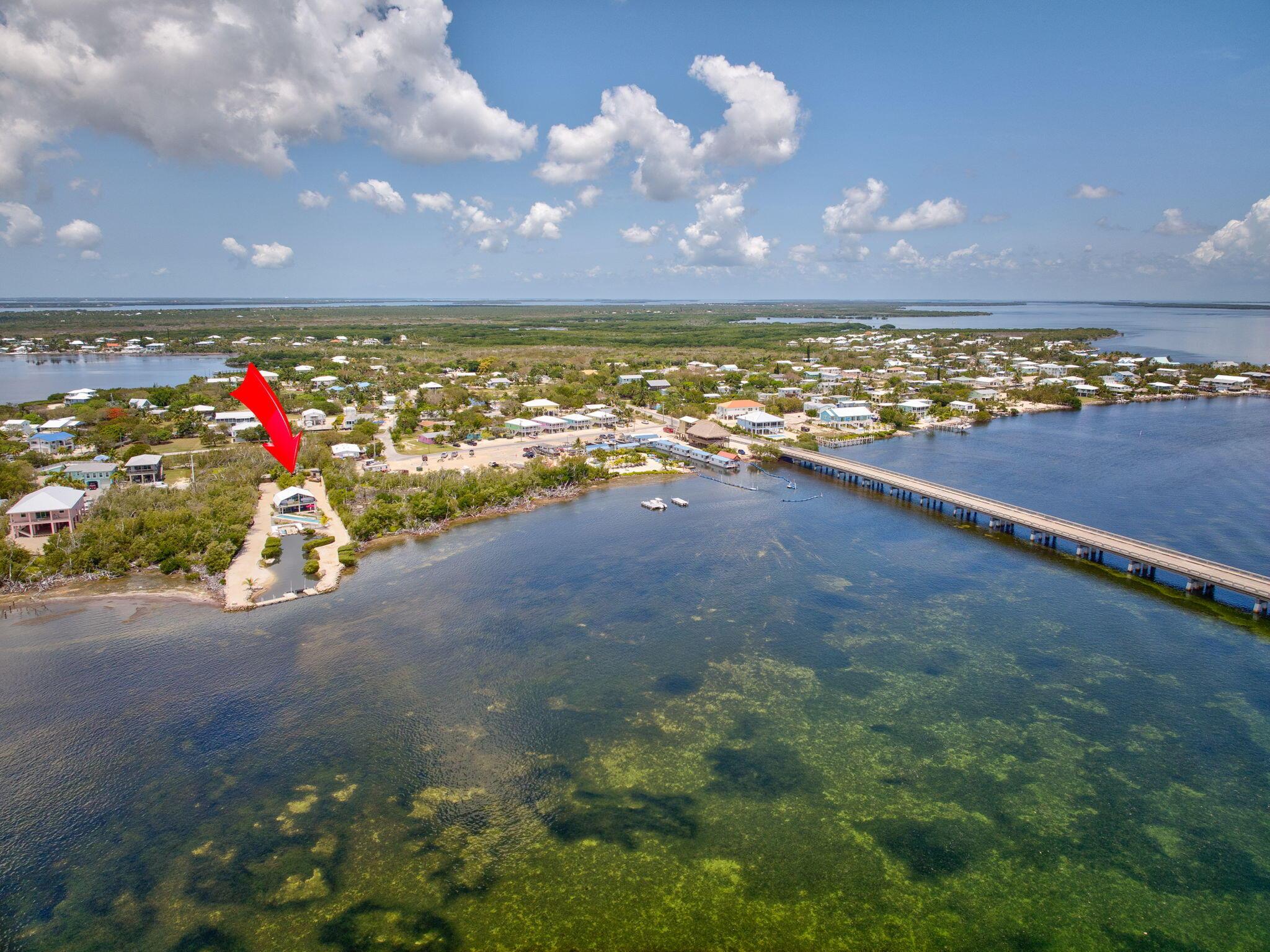 Image 2: Aerial neighborhood, No Name Bridge