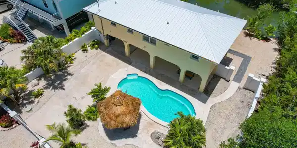 17226 Jamaica Lane