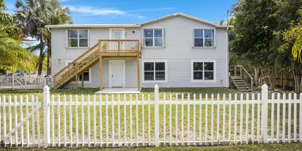 326 Avenue A
