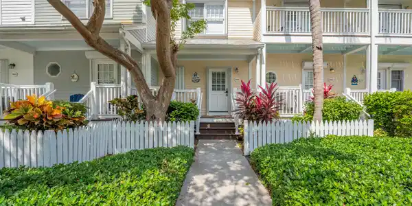 5039 Sunset Village Drive
