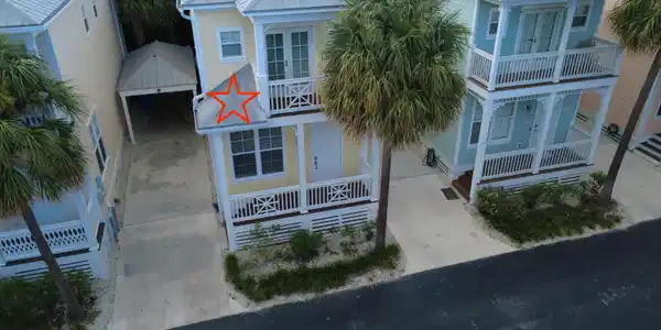 Image 3: Aerial 4