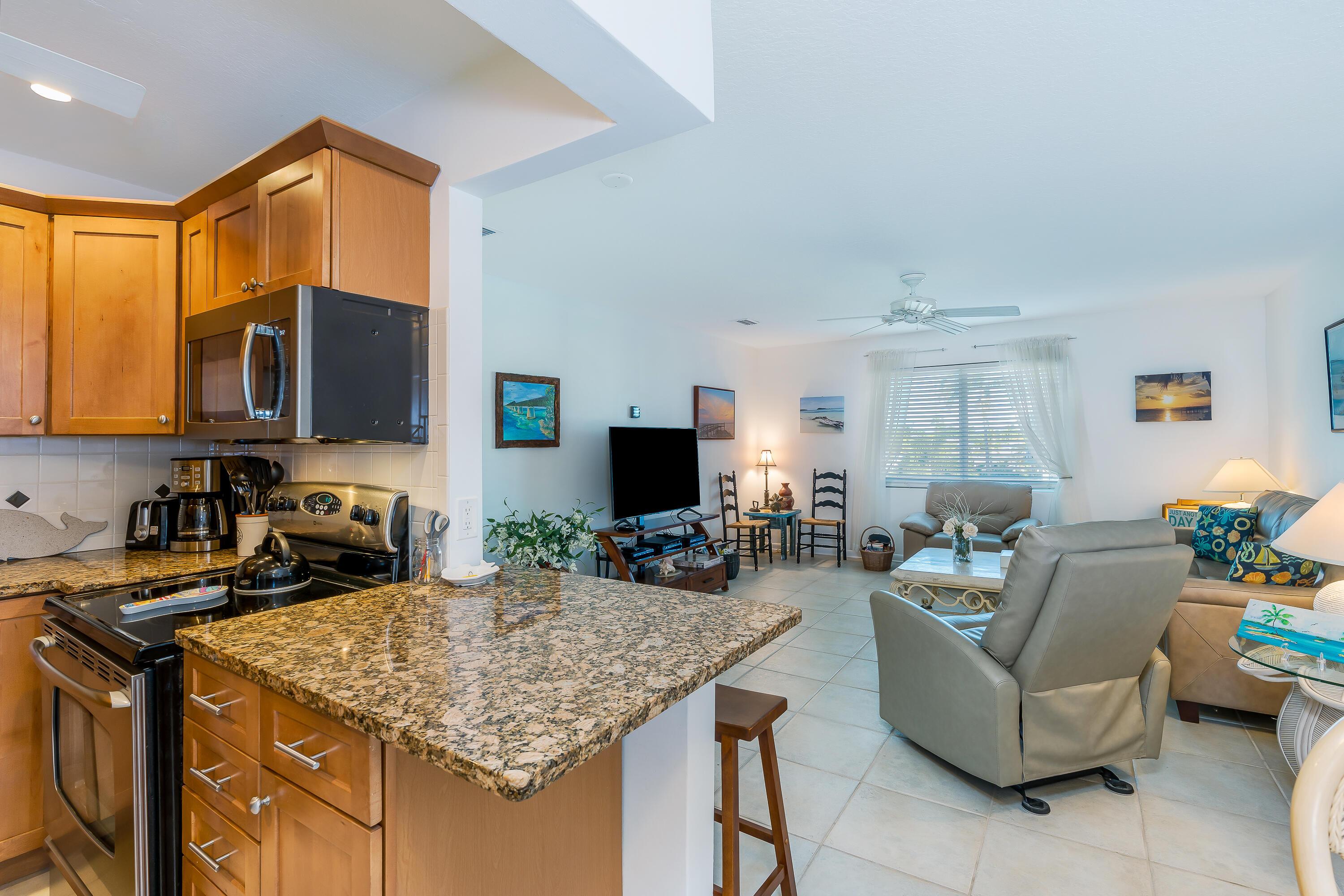 Image 2: Open Floor Plan