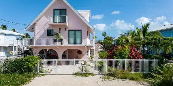 61 W Cahill Court