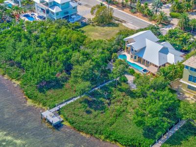 339 Stirrup Key Boulevard
