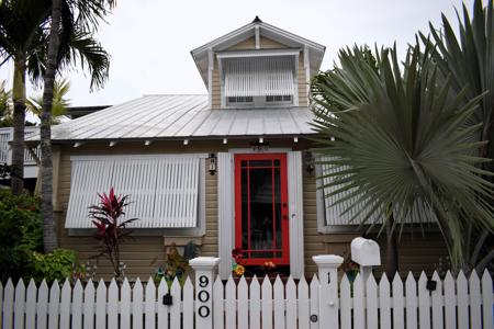 900 White Street