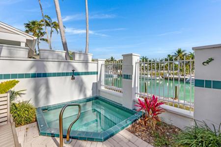 7036 Harbor Village Drive