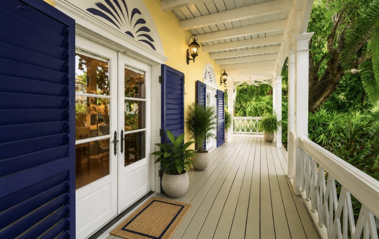Image 3: Front Porch