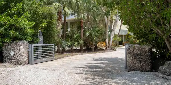 80980 Overseas Highway