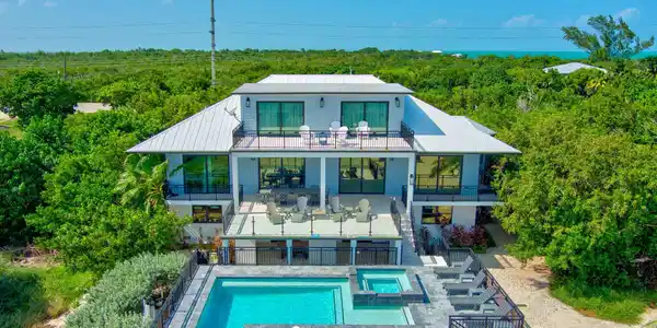 58520 Overseas Highway