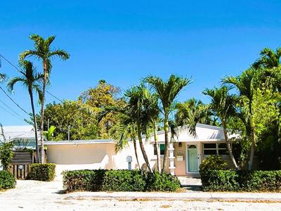 3011 Riviera Drive