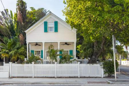401 Margaret Street