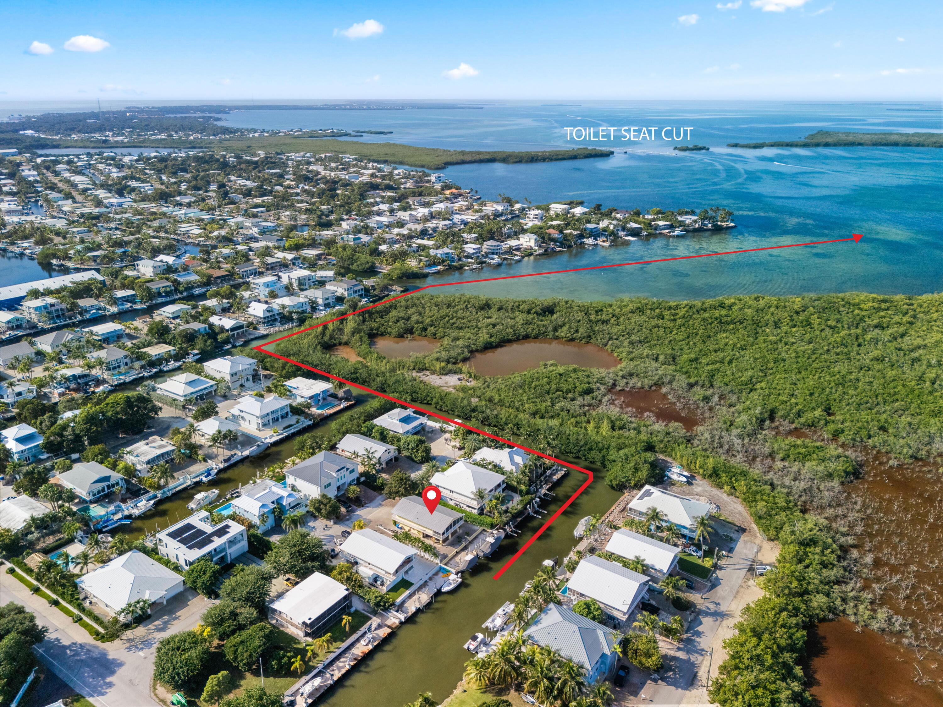 Image 4: Bay Access