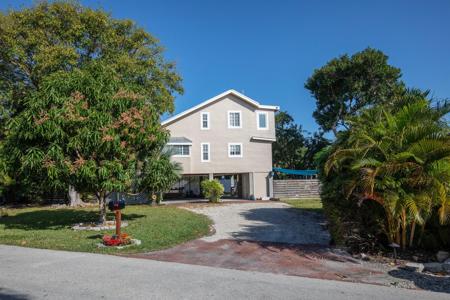 19533 Mayan Drive