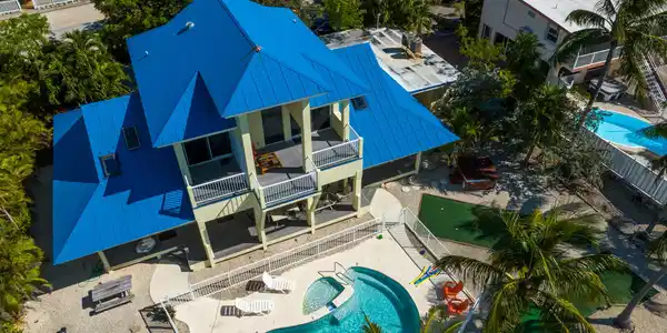 7964 Gulfstream Boulevard