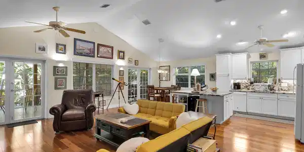 260 3rd Street