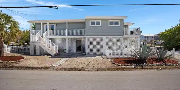 3994 Diane Road