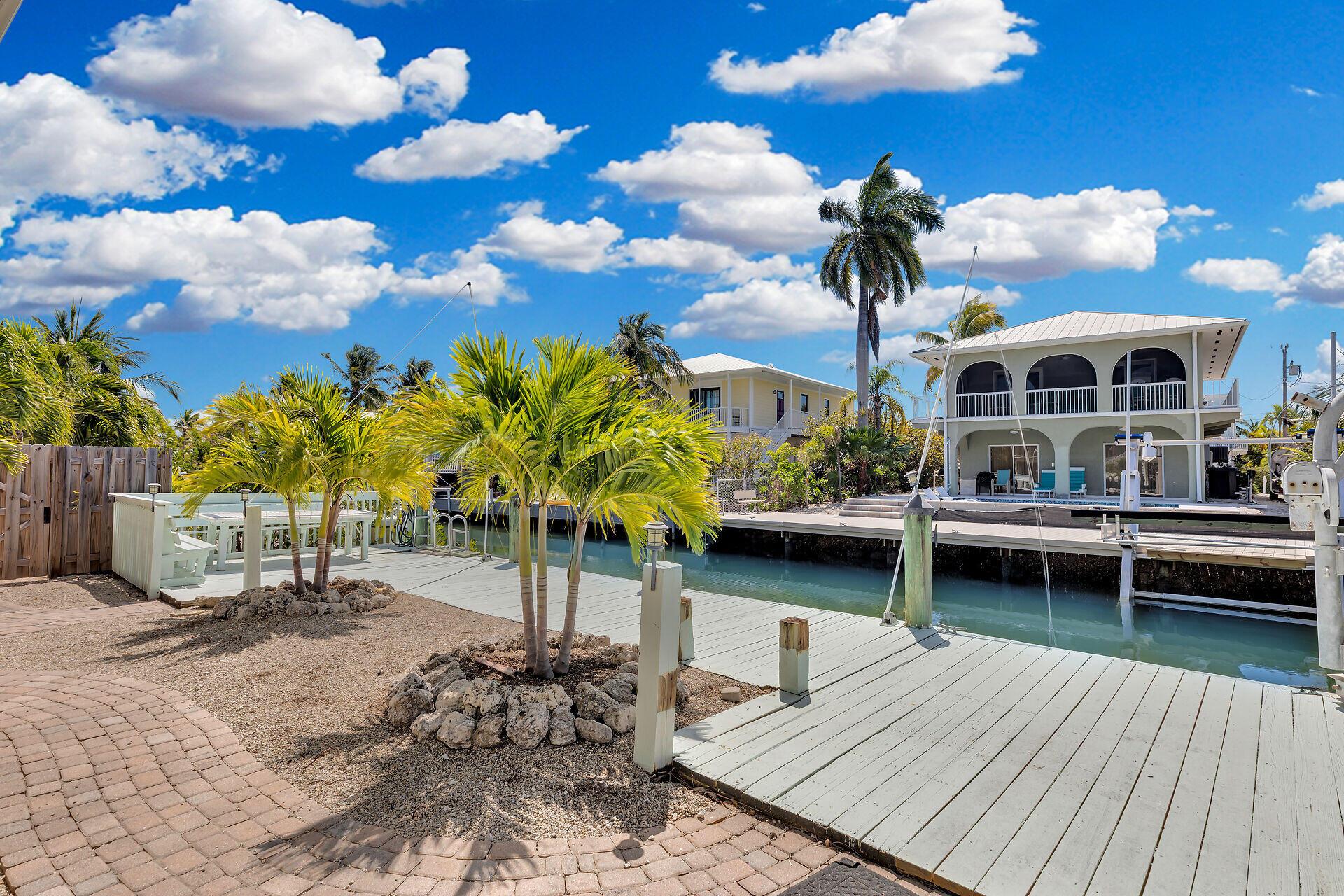 Image 4: virtual-tour-354718-mls-high-res-image-1