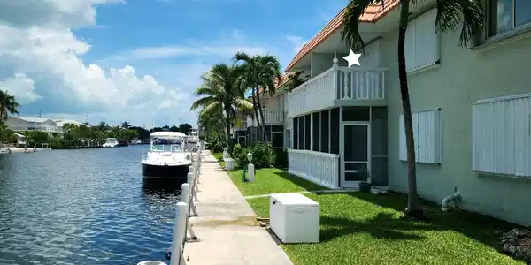 15 Sombrero Boulevard