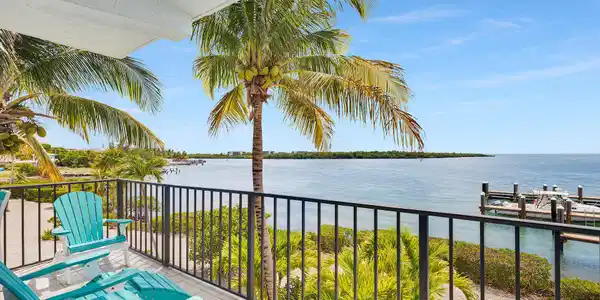 12690 Overseas Highway