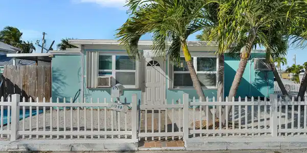 11348 4th Ave Ocean