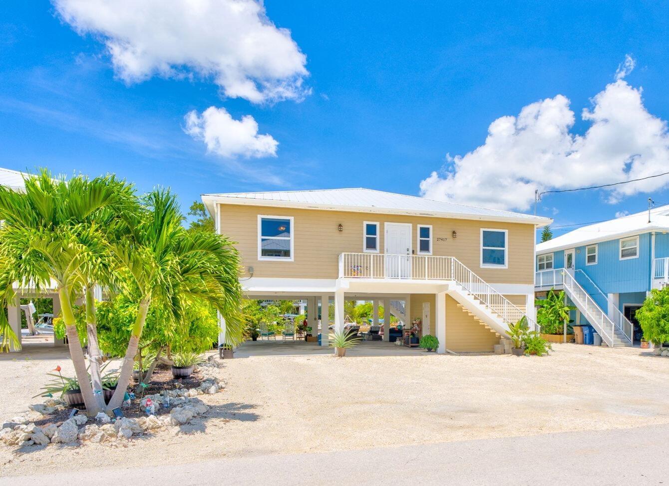 Image 2: 31-web-or-mls-27417 Tobago Ln - High Exp