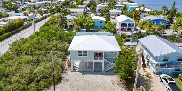 Image 4: 048-22970GasparillaLane-CudjoeKey-FL-330