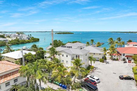 30 Hilton Haven Road