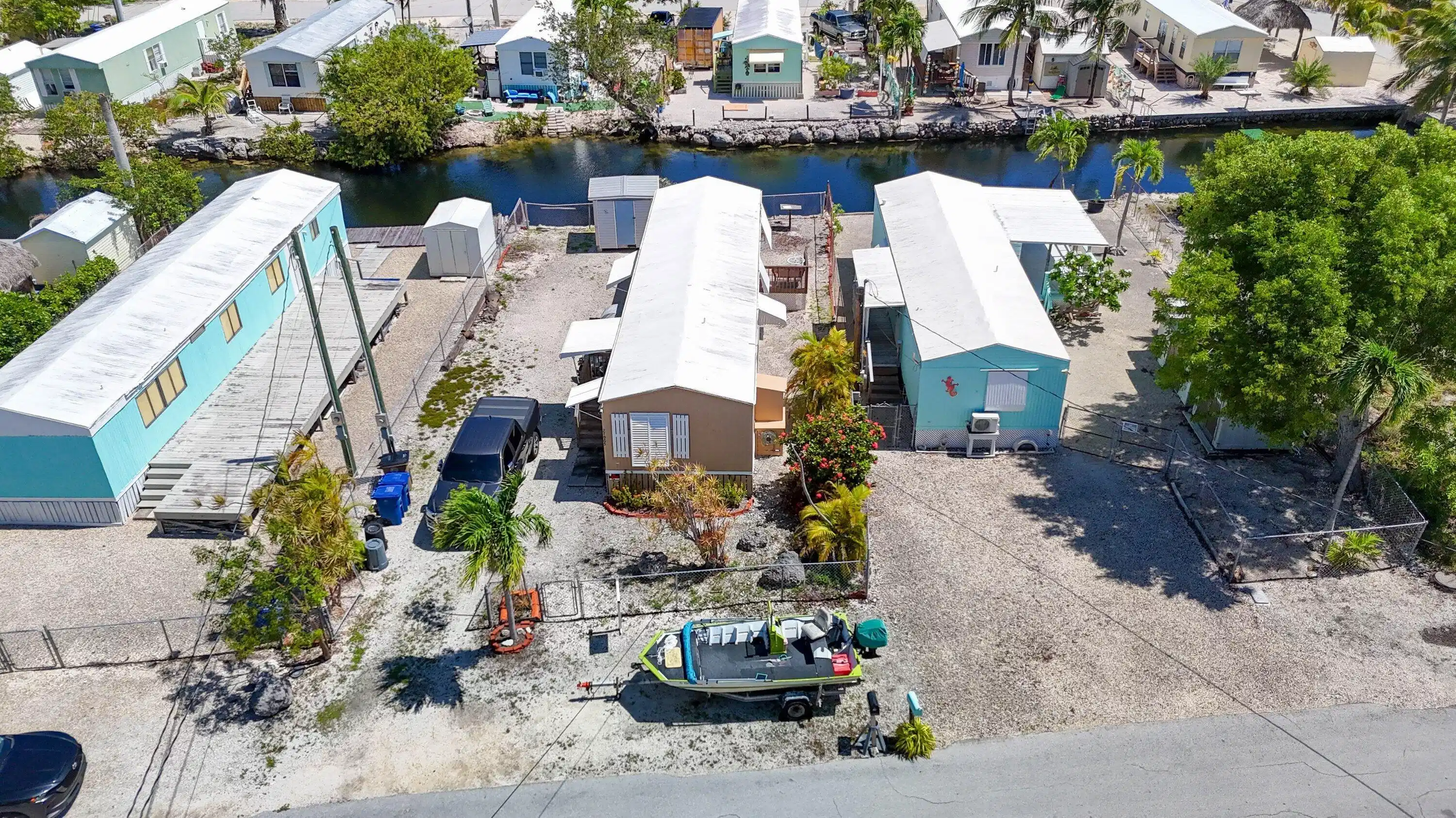 Image 1: 27965 Tarpon Terrace