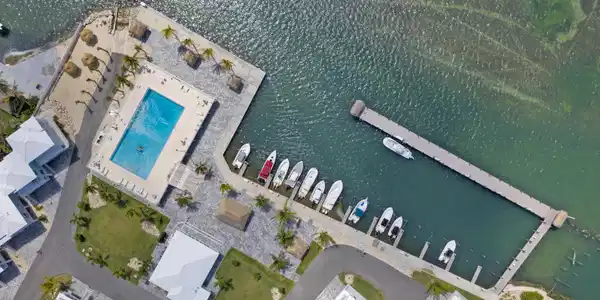 10877 Overseas Highway