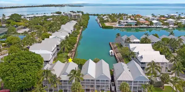 7067 Harbor Village Drive