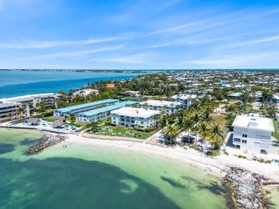 1101 W Ocean Drive