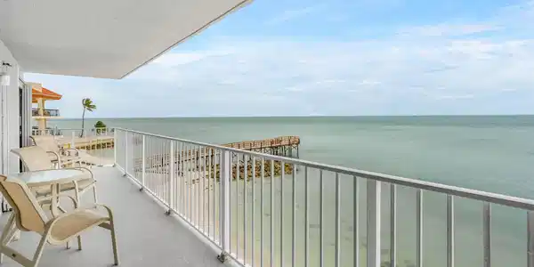 201 E Ocean Drive
