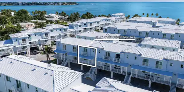 10877 Overseas Highway