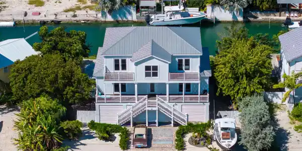 8 Jade Drive
