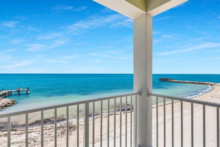501 E Ocean Drive