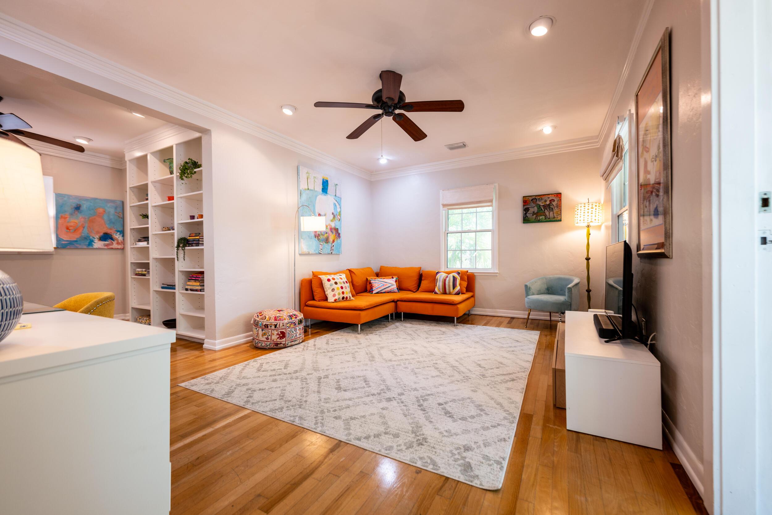 Image 3: 3 - 816 South St #4-02