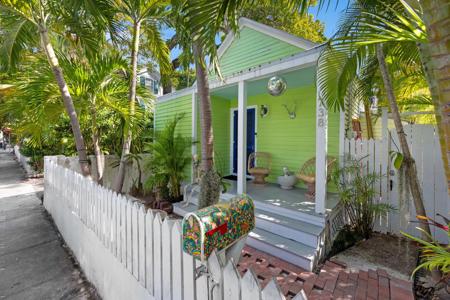 738 Olivia Street