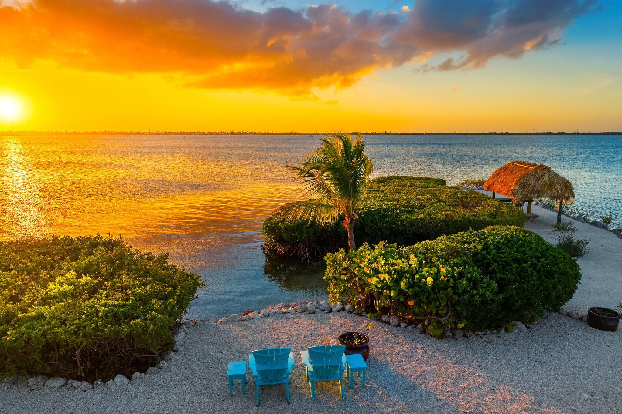 Image 3: Private Beach