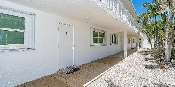 9 Sombrero Boulevard