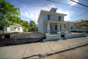 324+324.5 Truman Avenue
