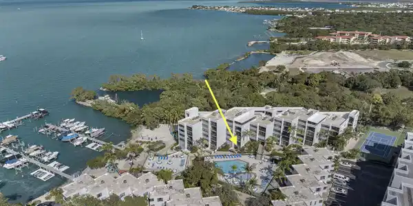 104350 Overseas Highway