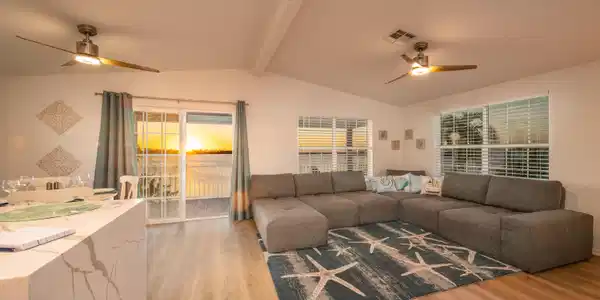 Image 2: 24BeachDr-1946 (84 of 134)